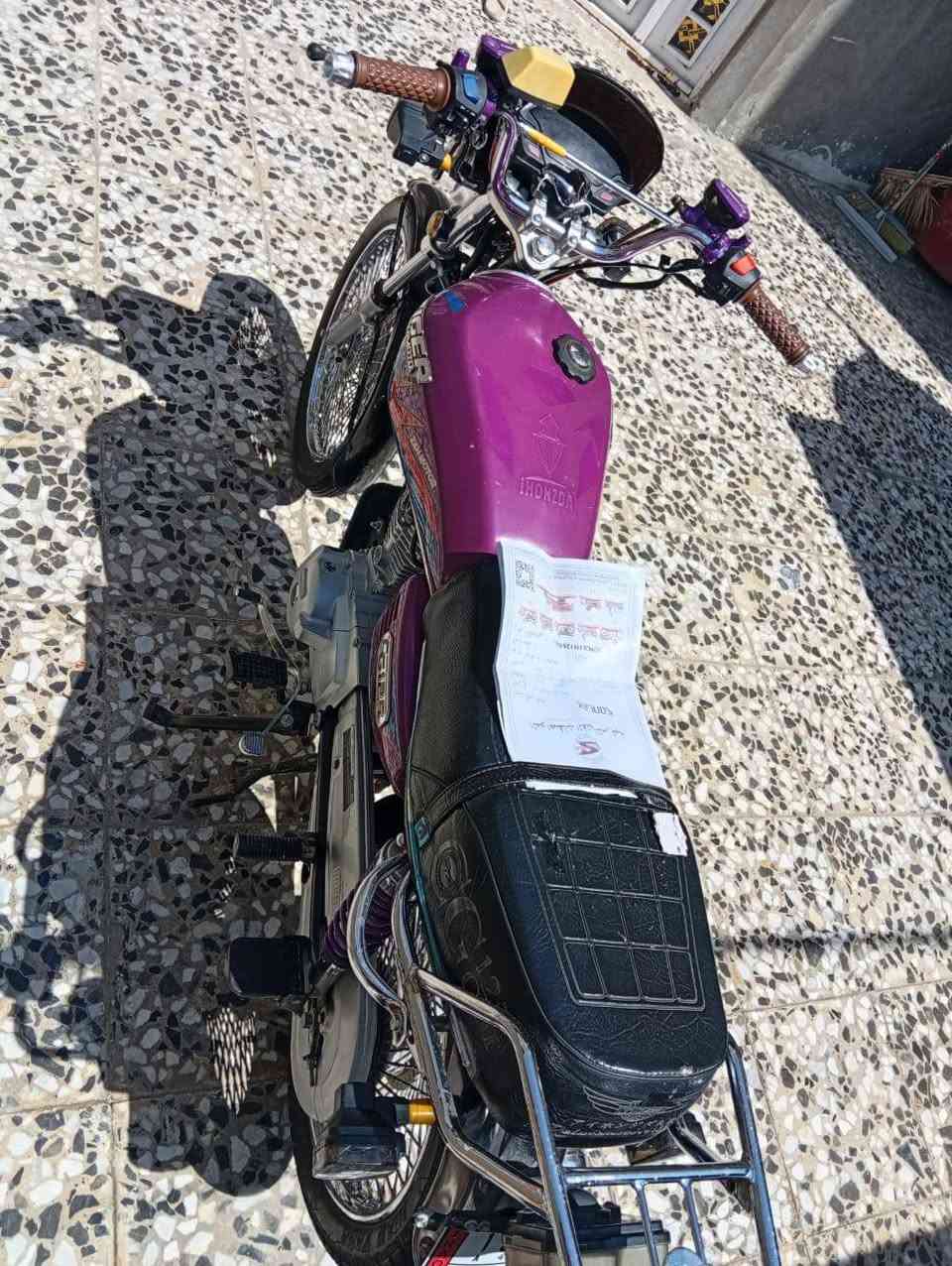 دراجه بجيس. رايده 650 بيه مجال بسيط. مكاني نجف ***********
