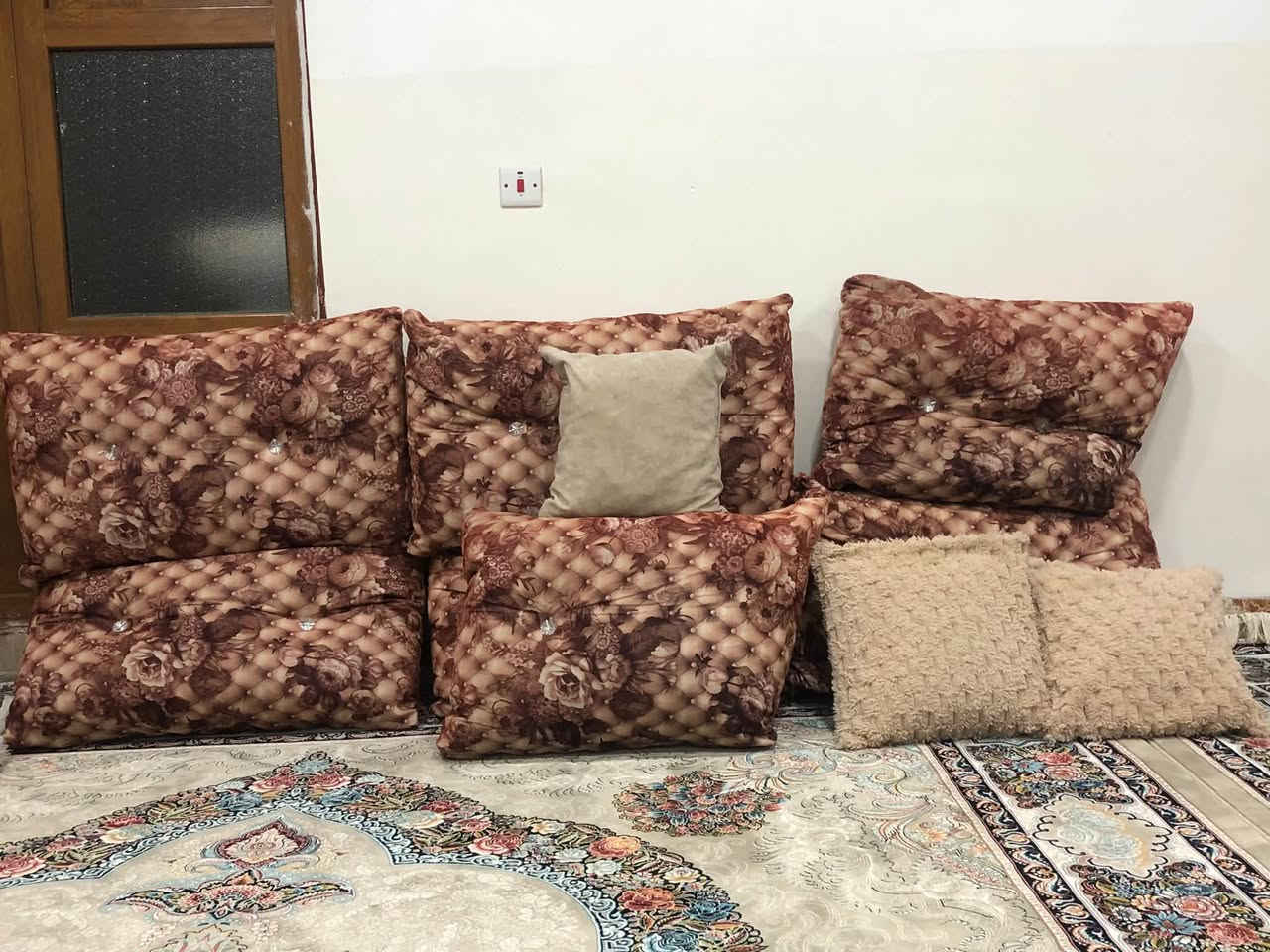 كنبة L • ١٠ مقاعد • السليمانية