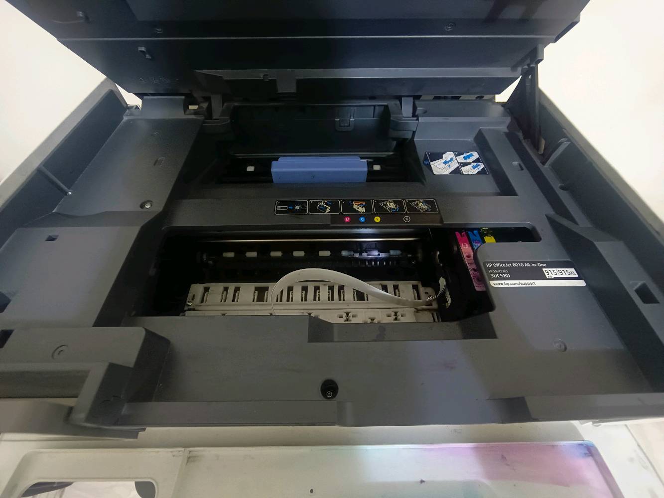 HP OfficeJet 8010 • ملونة • شاشة لمس واي فاي