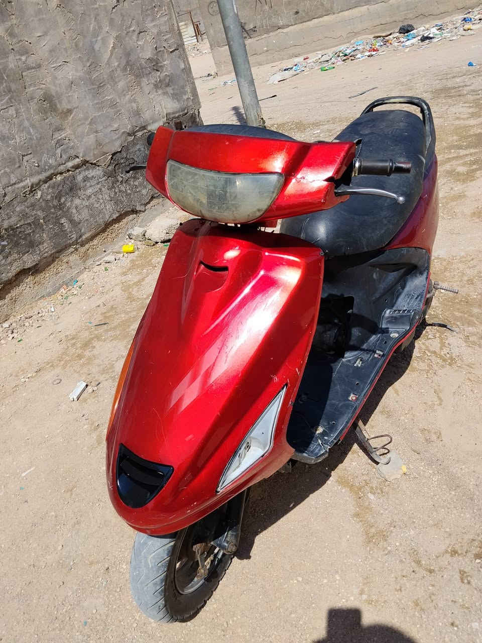 للبيع دراجه فراشة دراجه حلوة شلعة معدل شرط هندر واحد شرط الشغل السعر150 كسر السوك مكاني كربلاء حي الغدير يم الصورة للتصال *********** متواجد واتساب كذالك
