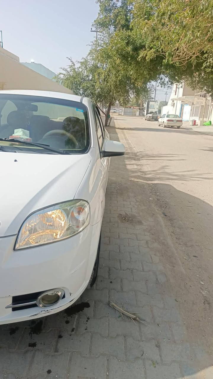 السلام عليكم عندي سيارة افيو خليجية فول أوتوماتيك موديل ١٠ مكفولة من كلشي مكفولة من صبغ على وضع الشركة كير وحداديه تخم تاير السيارة خير من الله السنوية إلى ٣٣ نمره نجف أرقام نكليزيه بسمي ثاني يوم مداور السعر ٧٣ عنواني نجف الشرف ***********
