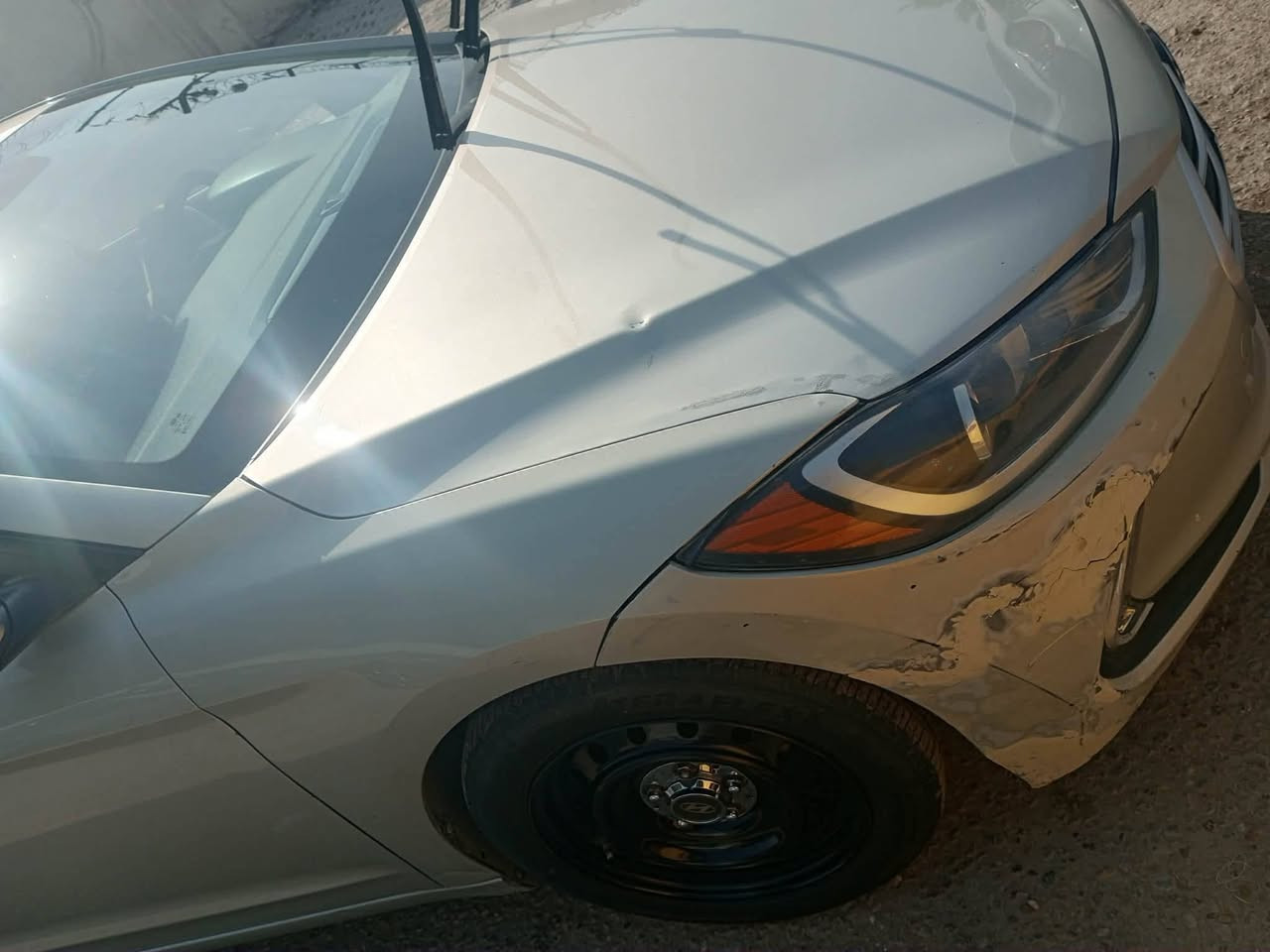 🚗 للبيع: هيونداي إلنترا 2017
📍 مكان السيارة: بغداد – مدينة الصدر
📞 للتواصل: ***********
💰 السعر:110 – قابل للتفاوض
📊 المسافة المقطوعة: 76000
 مايل
🛠️ المحرك: 4 سلندر – 2000cc دوش

⚠️ أضرار السيارة:
• وارد أمريكي
• ضربة في مقدمة الجاملغ الأيسر
• توجد خدوش ورصعات بسيطة
• كفالة اللغود والشواصي 

📌 تفاصيل إضافية:
• رقم السيارة: بغداد – الدولي الجديد
• باسم المالك تحويل مباشر
• السنوية نافذة حتى 2030
• لون السيارة: ذهبي (شمباني)
