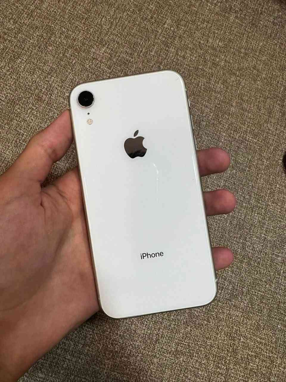 ايفون xr للبيع
ذاكرة 128
بطارية 80
مبدل شاشة اصلية
جهاز نظيف جداً مثل ما واضح بالصور
السعر 150 الف
تواصل واتس اب على هذا الرقم
توصيل موصل فقط
***********
