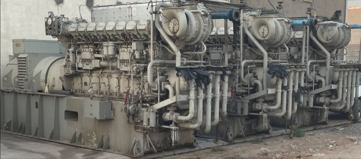 للبيع مولدة DEUTZ ألمانية أصلية 1500 KVA 🔥

إذا تبحث عن مولدة صناعية قوية تتحمل أصعب ظروف التشغيل فهذه هي الخيار المناسب.

✅ ماركة: DEUTZ KHD الألمانية الأصلية
✅ القدرة: 1500 KVA
✅ تعمل على النفط الأسود (Heavy Fuel Oil)
✅ تشغيل اقتصادي ومصممة للعمل المستمر
✅ اعتمادية عالية وعمر تشغيلي طويل
✅ مناسبة للمصانع، المعامل، المشاريع الكبيرة ومحطات الإنتاج.

💪 صناعة ألمانية معروفة بجودتها وقوتها، جاهزة للعمل وتلبي احتياجات الأحمال الكبيرة
 الموقع 📍 : اربيل
� للتواصل على الخاص أو الاتصال مباشرة
***********
