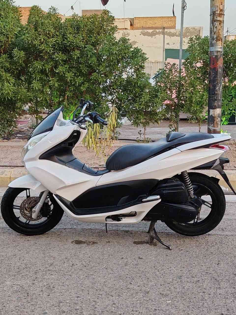 للبيع فقط pcx
جيل اول مكينة وكهربائيات كلها كفالة الدراجة جديدة ماخذيها رمبة يرادلها فقط ترتيب شي بسيط للكفرات 

السعر 8 اوراق قفل بدون عمله

المكان/كوت/العزة الجديده/للاستفسار اتصال فقط غير متواجد ع الفيس ***********
