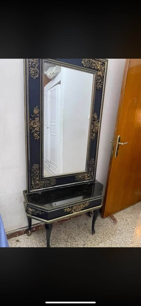 كاونتر جديد ممستعمل hdfتركي ٧٥٠
مدخل ب٦٠
كنتور ١٢٥
