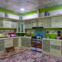 طابقين • مساحه ٢٤٣م • طابو زراعي