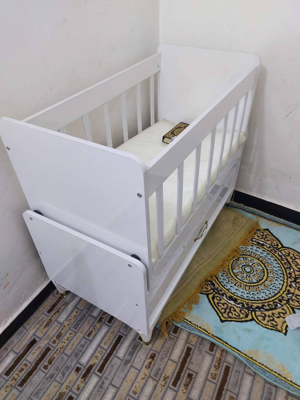 السلام عليكم كاونتر للبيع نظيف ثلاث قطع في كاروك كاروك جديد ما مستخدم قليل النهروان بيع سريع/*********** اتصال

