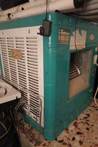 مبردة • براد ماء • نظيفة