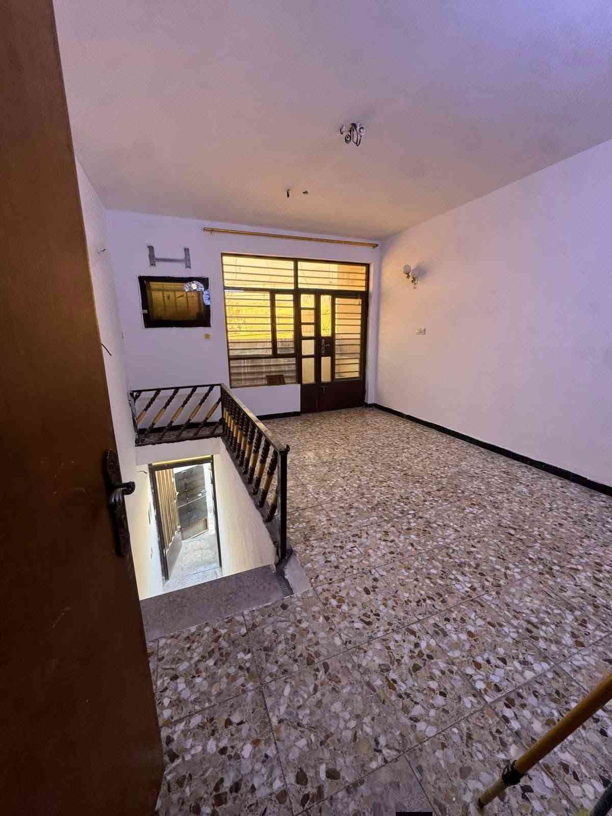 🏠 للإيجار في السيدية | مشتمل طابق أول
📐 المساحة: 100 متر

🔹 غرفة نوم
🔹 مطبخ
🔹 صالة
🔹 خدمات
🔹 معزول عزل تام

💰 الإيجار: 550 ألف

📞 للاستفسار والتفاصيل:
***********

🏢 مكتب قمر للوساطة العقارية
