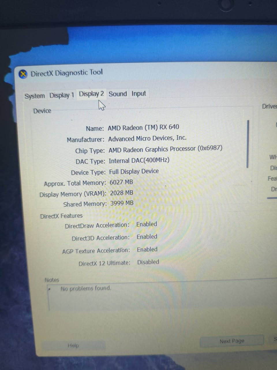 السلام عليكم 
لاب توب Lenovo للبيع مواصفات لأب توب موجودة كلها بعدها جديدة و نضيفه 
راديها ب300 و بيها مجال 
مكاني بغداد 
موجود على الواتساب 
***********
