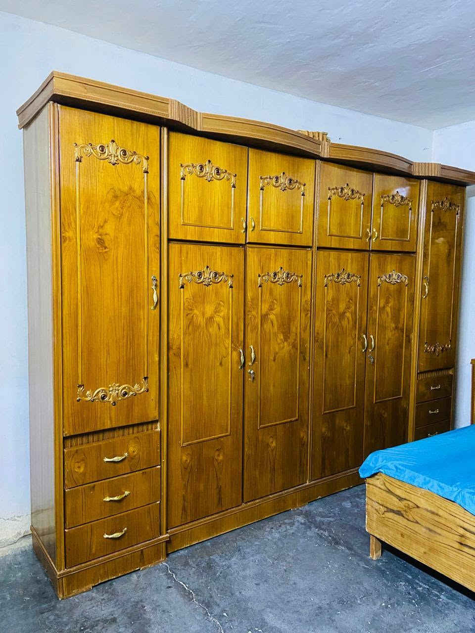 غرفه هودج عراقي حطاطه قطعتين أربعينيه
بسعر مليون بيها مجال 
الرمانه البوعبيد الحويجه 
***********
