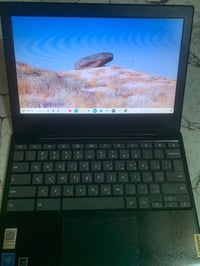 للبيع Lenovo Chromebook 💻 جهاز أنيق وخفيف وسريع، مناسب جداً للطالب وال...