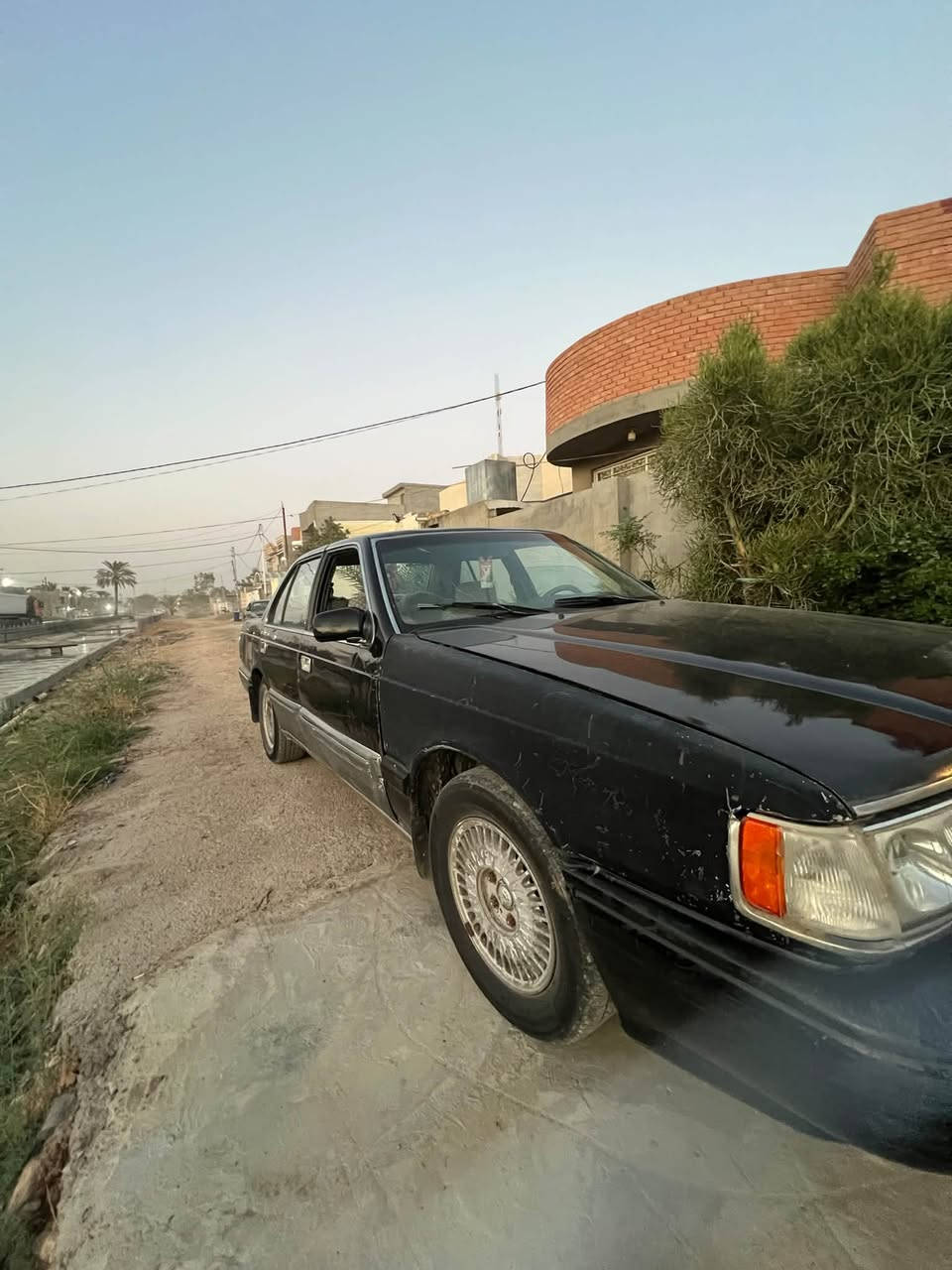 السلام عليكم سياره بونتيشه للبيع او مراوس حسب القناعه
سياره موديل 1993سنويه للـ2028شهر الـ7 
محرك وكير ونجي اوتماتيك بدون تبخير وبدون تنقيص 
سياره نضيفه بدون خياس صدر نضيف خلفي وامامي 
كهربائيات كلها شغاله لايت عالي ناصي كله فول 
تخم تاير 80./100 السعر ٢٥وبيه مجال للطيبين 
مكاني ديالى تقاطع القدس الحديد
***********
