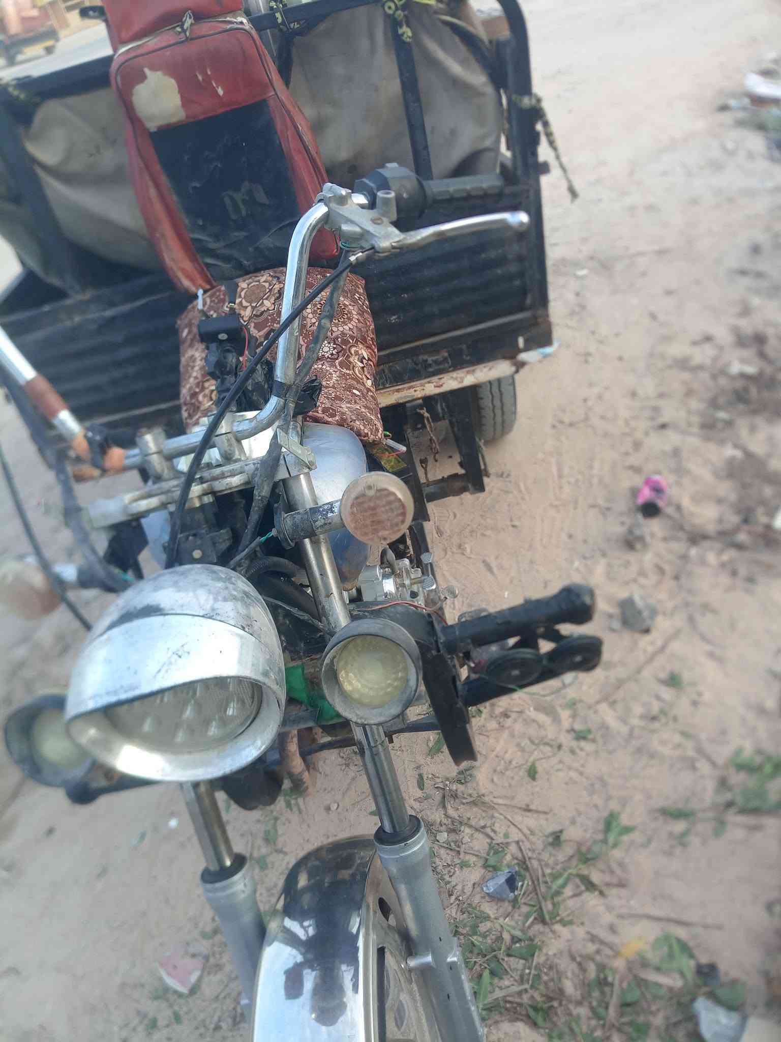توكتوك • ماكو سعر