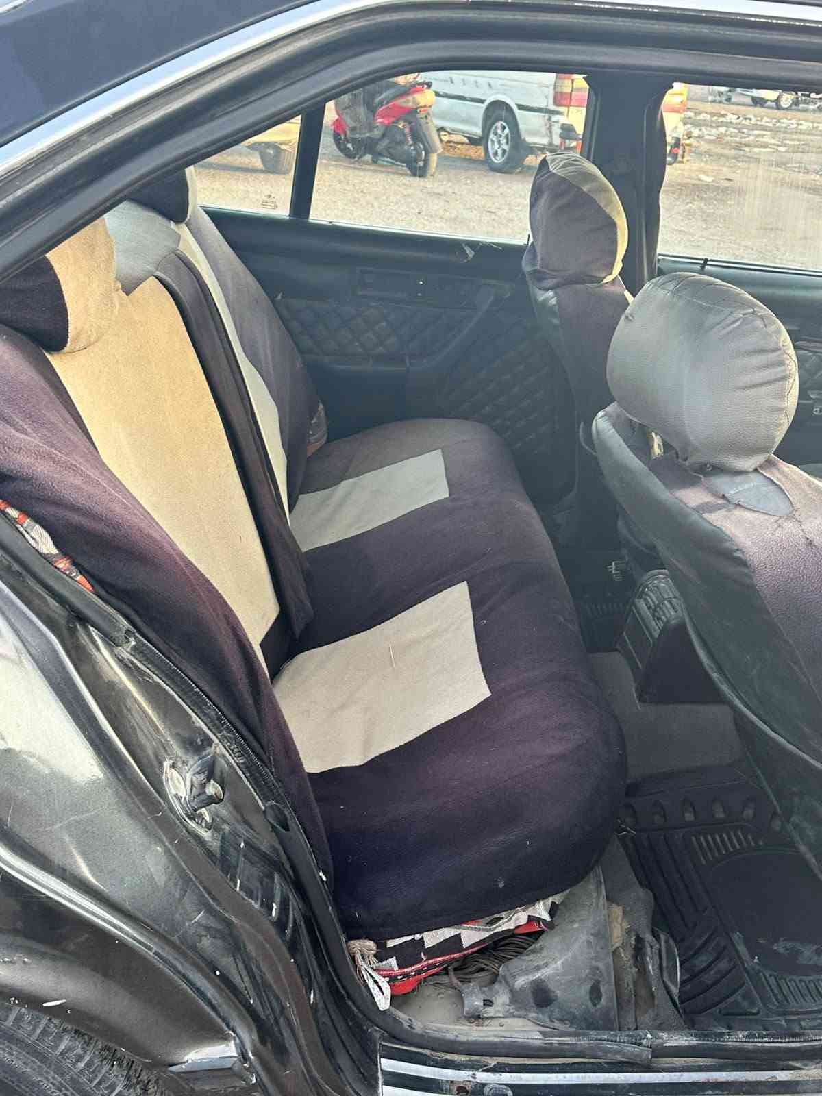 السلام عليكم
سيارةBMW للبيع
موديل ٩١ حجم ٥٢٥
رقم واسط دولي. 
محرك وكير مكفولات السيارة مابية ضربة 
يرادلة فقط صدر. عنوان السيارة بغداد السعر 38 وبية مجال رقم ***********
