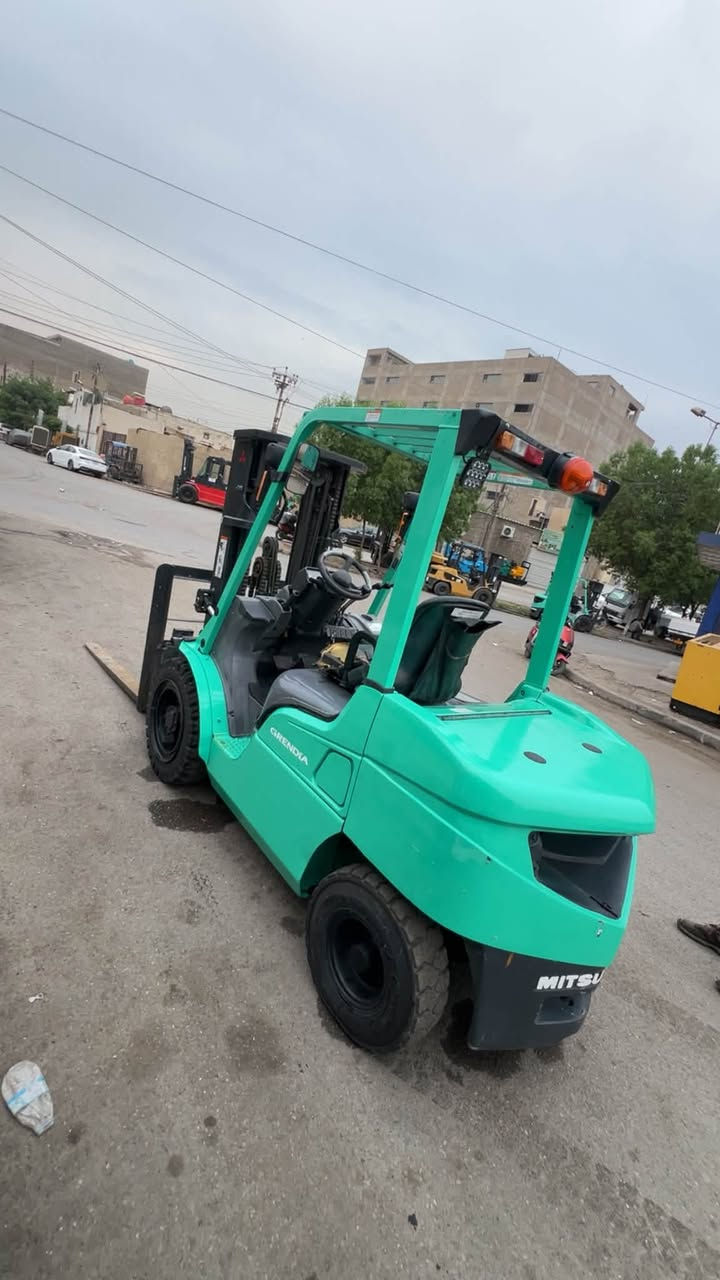 رافعه شوكية • ٣ طن • ٢٠١١