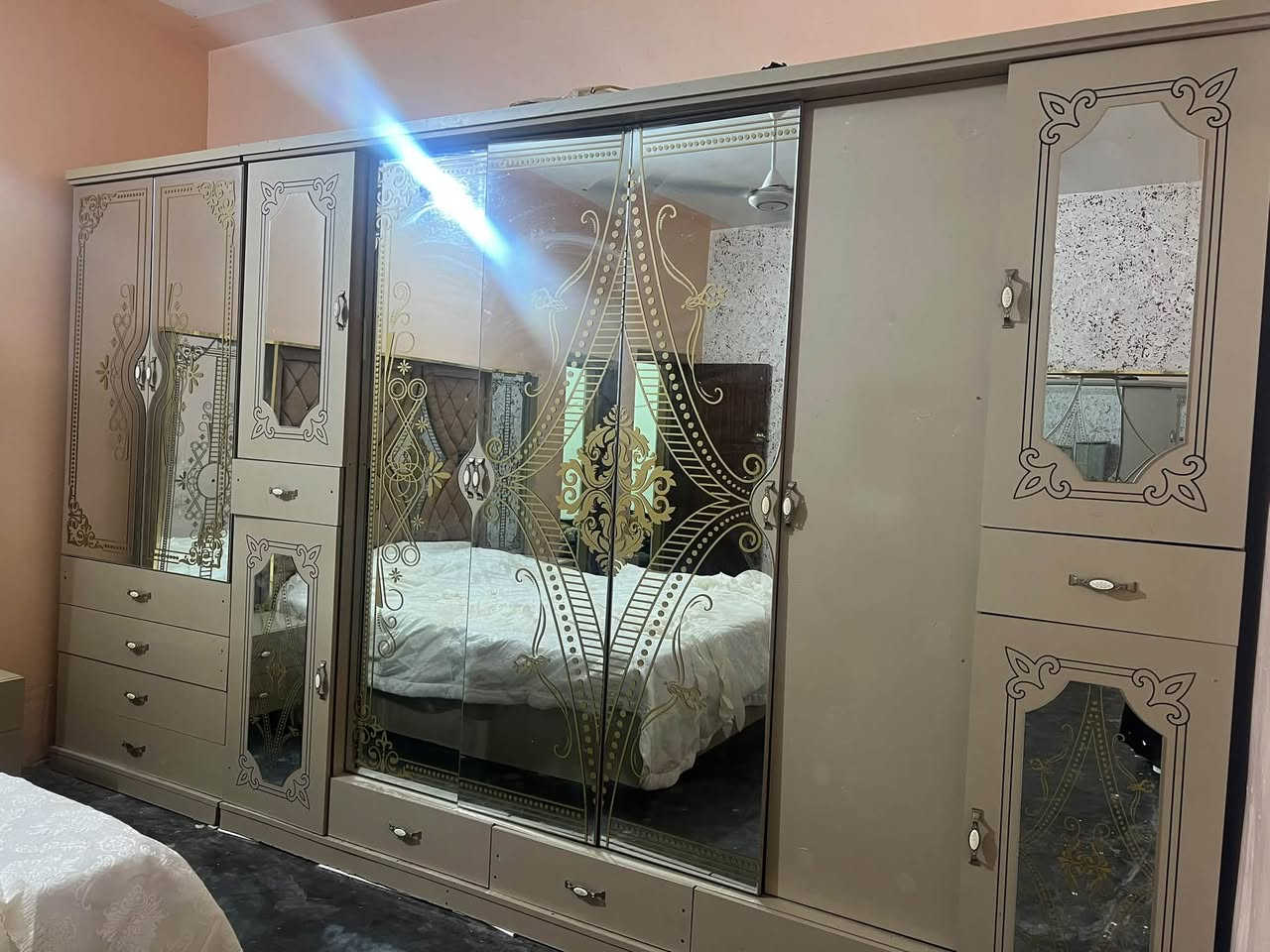 غرفه اخشاب • تركية