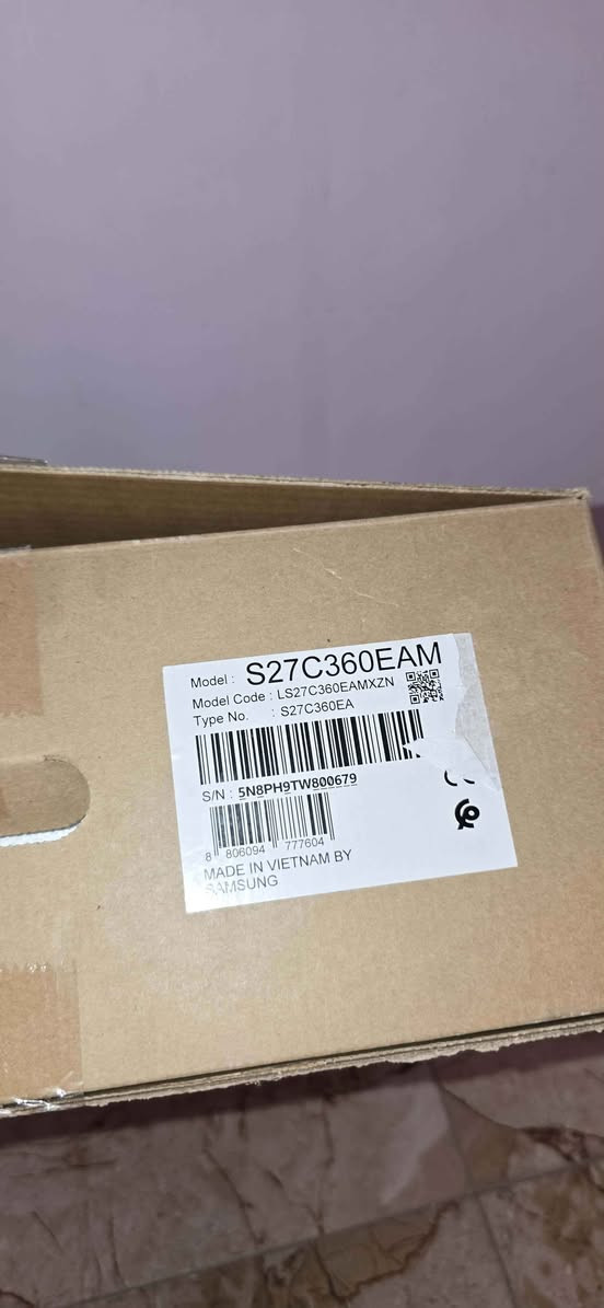 📌 للبيع: شاشة سامسونج مقوسة 27 بوصة (Samsung Essential Monitor S3)
الموديل: S27C360EAM (LS27C360EAMXZN)
نظيفة لا شخط لا ضربة لا بكسل 
استخدام كلش قليل
الحجم: 27 بوصة - مقوسة Curved   مو العادية
 - 75Hz هرتز
 اللوحة: VA (ألوان ممتازة وتباين عالي 3000:1).
-دعم AMD FreeSync لمنع تقطع الصورة.
-وضع حماية العين (Eye Saver Mode & Flicker Free).
-وضع الألعاب (Game Mode).

ضمانها سامسونك ٣ سنوات حقيقي وصار سنة ونص من اشتريتها 
كارتونة وكيبل ومحولة الاصليات كلها وياها 
160 الف بيهه مجال
مكان الفلوجة
*********** الفلوجة, الأنبار
