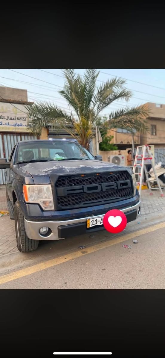 فورد f150 تك قمارة 
حادث جاملغ يمين 
محرك ٨ سلندر تبريد شغال 
موديل ٢٠١٣ سنوية لحد شهر ال ٩ 
رقم جديد 
سعرها ٨٠ وبيها مجال يجي ويدلل 
***********
