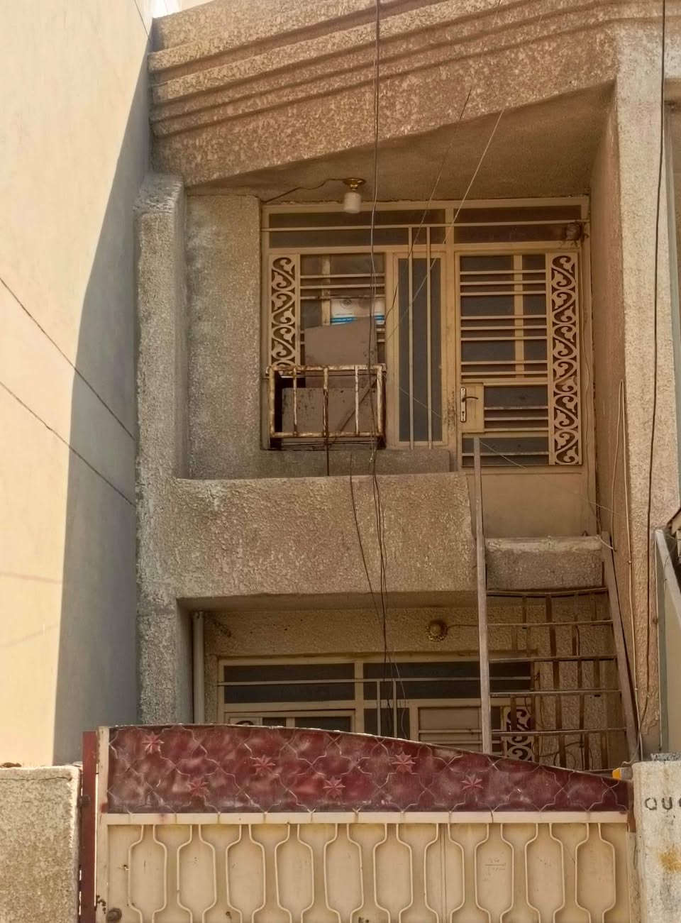 السلام عليكم من رخصت أخوية الأدمن فرصه استثمارية للبيع للبيع للبيع مساحة ١١١م واجة ٣.١٠م نزال ٣٠م ألبيت حاليآ ماّجر ألبيت ٨٠٠الف موقع القاهرة الضباط بالفرع مقابيل مول القاهرة عرض الشارع ١٥م المربع الذهبي استفسار على رقم ***********
