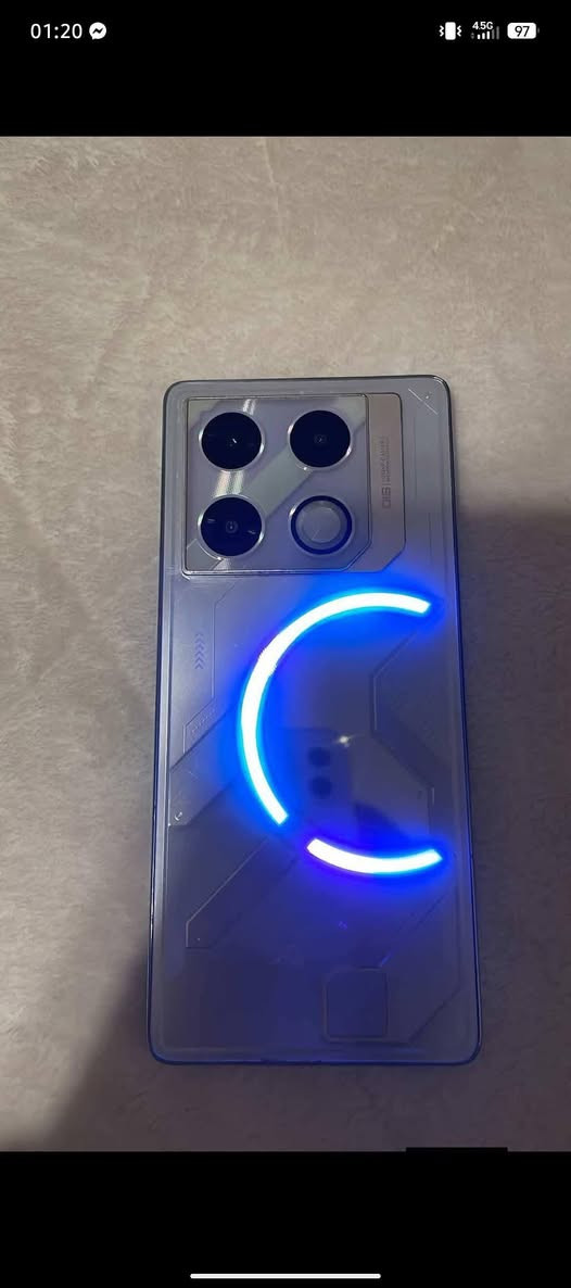 السلام_عليكم
( انفنكس جي تي 20 برو Infinix GT 20 Pro ) 
مواصفاته
- معالج Dimensity 8200 
- تردد الشاشة 144 هيرتز
- بطارية 5000 
- كاميرا 108 ميكا بكسل 
- يدعم 4K مع 60 اطار بالثانية
- ذاكره 256 ~ رام 12 + 12
- سماعات ستيريو 
- دبل سيمكارت 
- ببجي 120 سلاسة ررهيبه
*********** وتساب
