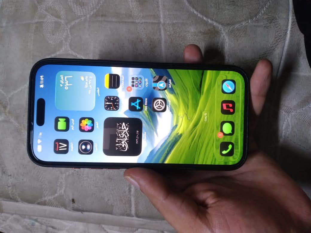 ايفون ١٦ برو ماكس ٢٥٦ • نضافة ٩٨٪ • بطارية ٨١٪
