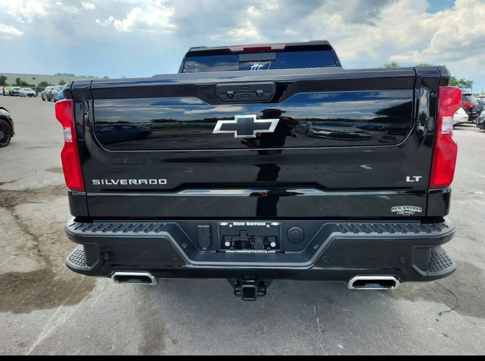 سلام عليكم 2025 CHEVROLET SILVERADO
للبيع على طريق فول فول ٨ سلندر 4x4
للسعر اتصل على رقم ***********

نص مكتوب في الصور:
- 56744550