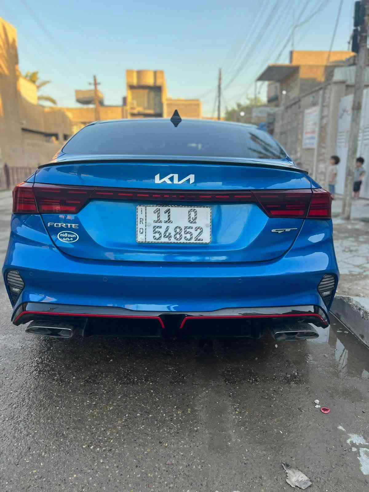 السلام عليكم
فورتي 2023 GT وارد امريكي 
الضرر كما موضح بل صور 
مرقم بغداد بسمي 
فول مواصفات 
بصمه 
تشغيل عن بعد 
فتحه 
كشنات جلد + كهرباء 
كشنات تتفئه + تبريد 
محرك 1600 تيربو 
اشاير بل مري 
رادارات امامي + خلفي + جانبي 
حساسات امامي + خلفي 
وقوف ذاتي 
شاشه كبيره
بعد مواصفات هواي 
العنوان بغداد 
السعر 135 
رقم الهاتف ***********
