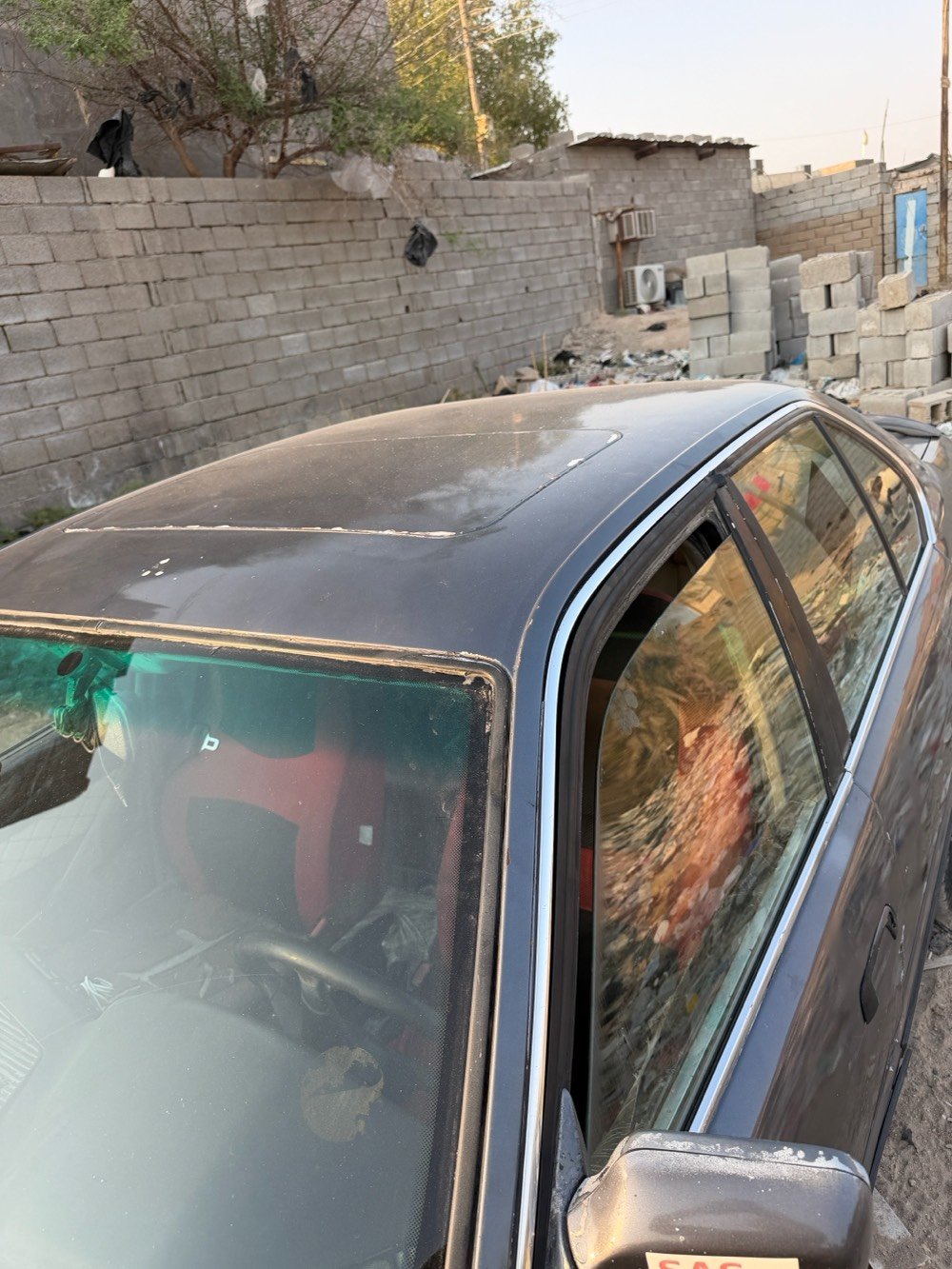 سلام عليكم بي أم 520 موديل1990 بسمي تحويل ثاني يوم سنوية 2030 
سيارة كيرعادي شادلهه حدادية جديدة باتري جديد تبريدهه يشتقل بس عوزا
دكمة السيارة بيهه خياسات بلبرانكيت سيارة مكينة امسكر عدل اتراي 200شرط بكان زبير شعيبة اسعر35بي مجال رقم
عدي اراوس ابوبترا وازودة.        ………………………….***********