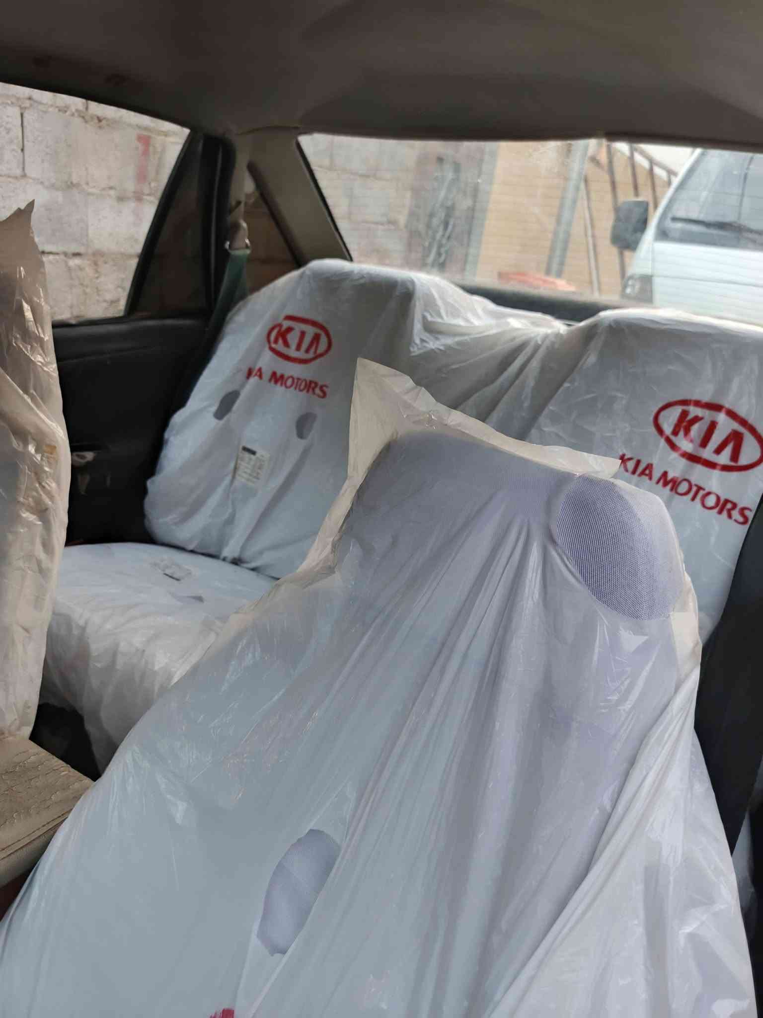 هونده سلو موديل 95 معمره جديد سياره بيه تلحيضات بصيطه ب البطاين محرك وكير خير من الله رقم انكليزي تحويل ثاني يوم تخم تاير ويل كب
السعر 28 وبيه مجال بصيط واذا اكو مراوس هم يرهم 
رقم وات ساب وتلفون هم شغال ***********
هونده سلو موديل 95 معمره جديد سياره بيه تلحيضات بصيطه ب البطاين محرك وكير خير من الله رقم انكليزي تحويل ثاني يوم تخم تاير ويل كب
