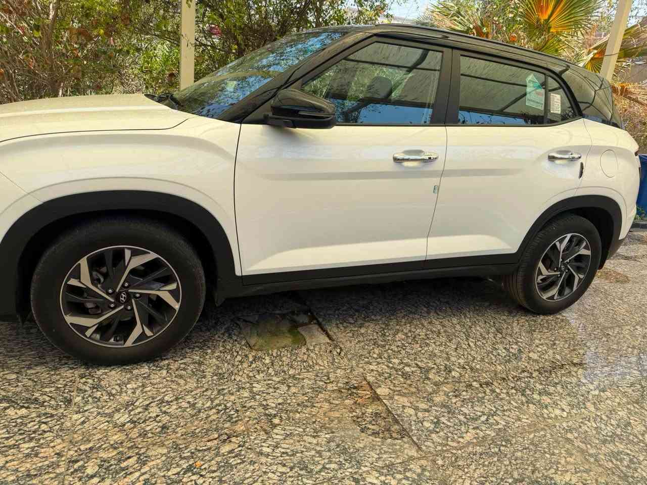 هيونداي گريتا موديل 2025كفاله من الصبغ ماشيه 18000 
بحاله الوكاله 
*********** البصرة, العراق
