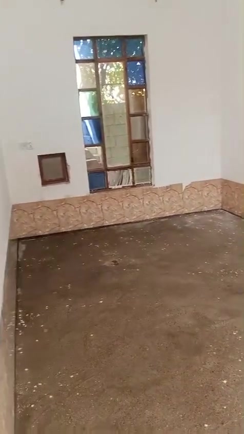 السلام عليكم بيت للبيع. 
الموقع قرب. روضه براعم العلم. حي الصمد 
مساحة البيت ٤٠٠ م  غرفتين وصاله ومطبخ واستقبال.  للعلم البيت ع شارعين.  لل استفسار ع الرقم . ***********

