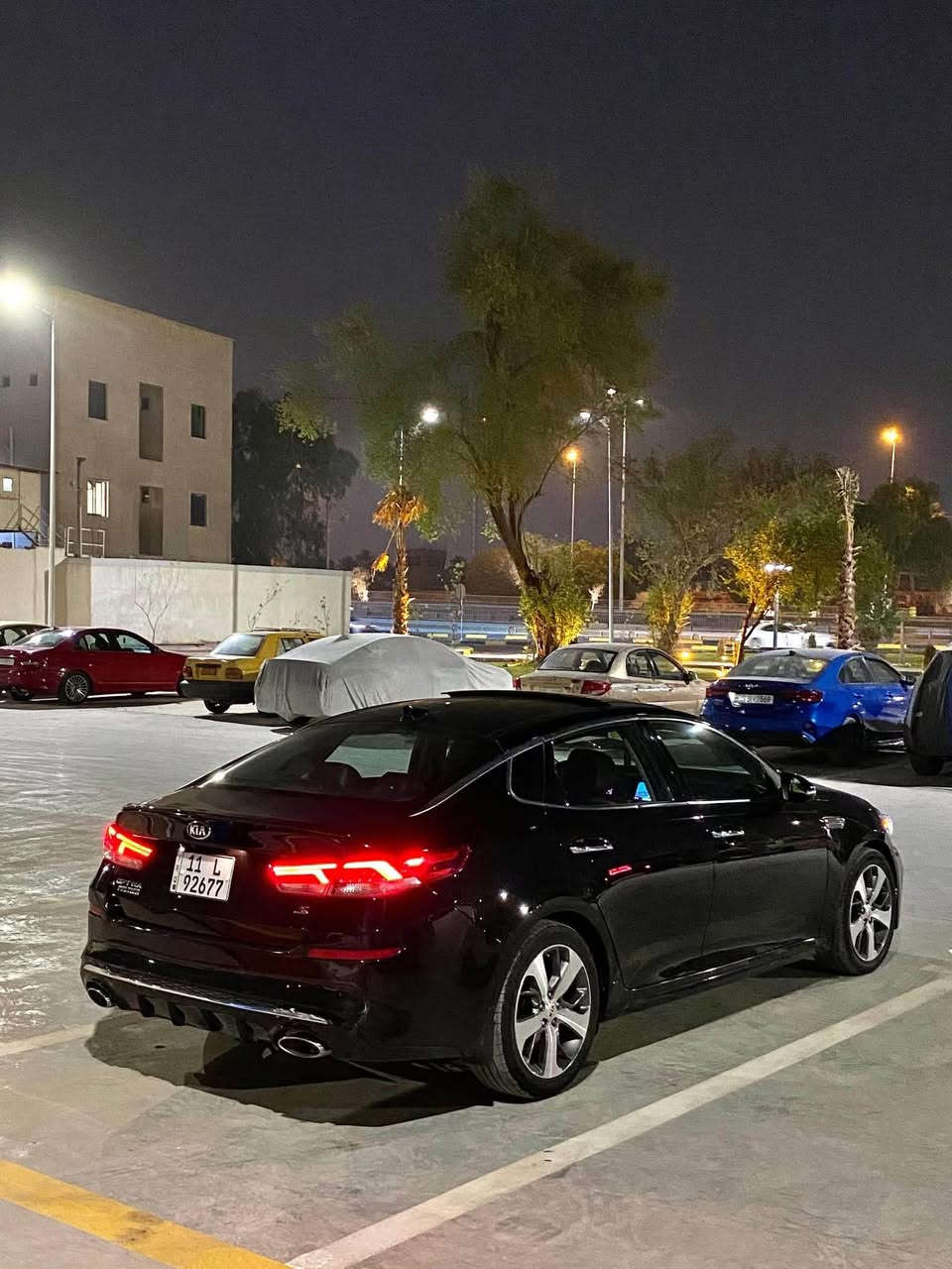 اوبتما S 2020
السياره بدون قطرة صبغ 
وارد امريكي مكينه 2400
1-بانوراما طكتين
2-قياده ذاتيه 
3-تحديد مسار 
3-بريك ذاتي + توقف ذاتي
4-حساسات امامي خلفي جانبي بلادي
5-رادار خلفي جانبي امامي 
6-اشاير بلمري + علامة رادار 
7-شاشه بلاد كاربلي 
7-بصمة ابواب وصندرق وتشغيل
8-كشن كهرباء جلد + مخمل
9-شاشة اعطال
10-دبل كزوز
11-ثلاث وضعيات قياده 
12-منضومة زنون بلادي
13-ويل كروم 18 بلاد
حادث جاملغ وبنيد تبديل بدون صبغ
ايرباك ستيرن فقط 
كير محرك تبريد بلشرط 
ولا كلوب مشتغل بلدشبول 
صدر جديد زوج تايرات جدد درايم شفتات جدد 
*********** بغداد, العراق
