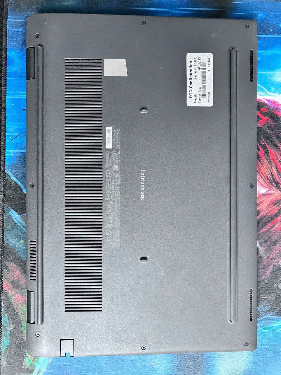 ‏⚜ الجيل الحادي عشر   ⚜
‏لابتوب dell latitude 3420
لابتوب راقي، مناسب للدراسة والبحوث والمونتاج (الادوبي) ومناسب للبرانج الهندسية مثل الاوتكاد وغيره  ...وايضا مواصفاته قوية للالعاب وينطيك سلاسة عالية(تتونس 🔥 ) ....
‏نظافة 100%  ✨
‏
‏المواصفات  🌙
‏⚜ المعالج / Core i5 1145G5  الجيل الحادي عشر
‏⚜ كرت شاشة intel iris xe graphics 4GB من اقوى الكروت المدمجة 
‏⚜ الرام / 8GB DDR4 
‏⚜ التخزين / 256GB SSD M.2 NVMe 
‏⚜ الشاشة / 14 inch hd+ screen 
‏
‏ملحقاته كاملة
‏شاحنتة الاصلية
‏ماوس
‏ماوس باد
‏حقيبة خاصة 
‏‏🩵🩵 سعر 375 الف 🩵🩵
‏مع ضمان 10 ايام استبدال في حال وجود اي خلل او مشكلة ⚜ الاستلام بعد الفحص والتأكد من جميع التفاصيل 🌹
‏يتوفر توصيل لكل العراق 
‏متواجد ماسنجر 
‏واتساب ***********
‏
