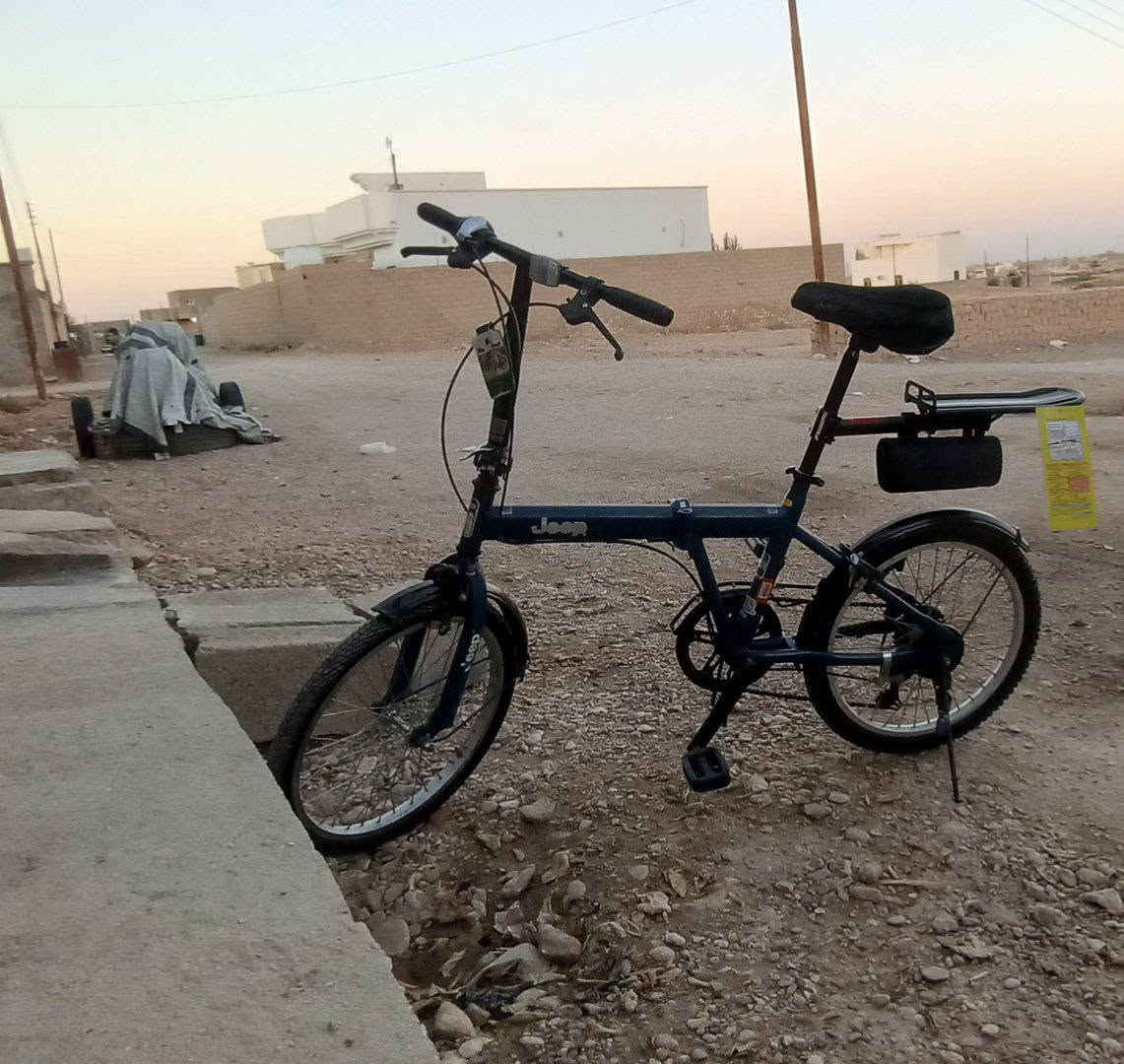 بايسكل جيب • حجم ٢٠ • نضيف