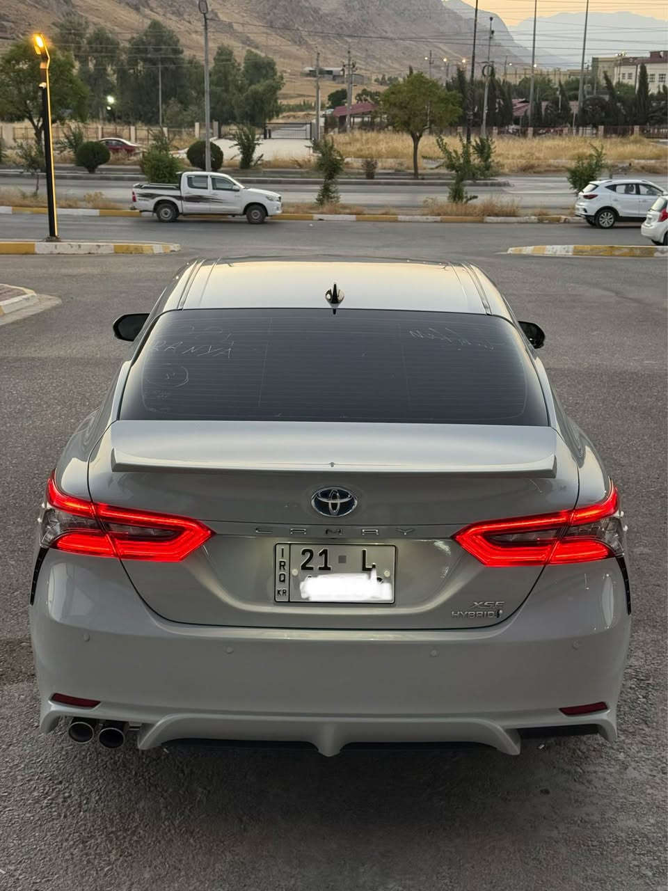 TOYOTA CAMRY 2024 HYBRID XSE
مواسەفات XSE HYBRID 
٥کامیرا داتاشۆ سەماحە جبڵ
کوشن ساردوگەرم بیلاد ناوسور 
رەنگی سەیارە سمنتی
سەیارەکە نمونە لە جوانی بەس بۆنیت بۆیاخ
بی تەحدیل و شوخت بی ناو گرتن 
ئیرباگ سیستەم بیلاد دانراوەتە
١٧هەزار مایل ڕۆشتوە
گیڕو مەکینە کارەبای بەشەرت 
سەیارە لە ڕانیە و بە ناو خۆمە
***********
*********** رانية, السليمانية
