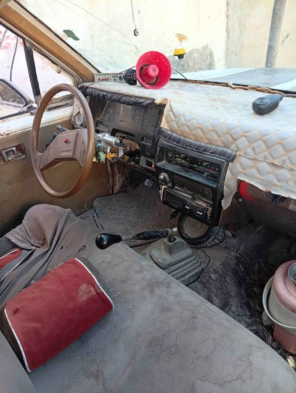 سلام عليكم بيع مستعجل 
بيكم ٨٦سنويه ما منتهيه مكينتها بيها تنقيص وشاصيها بي شبر خياس مكاني البصره زبير سعرها ١٣ وبيها مجال قليل قليل  وهذا رقمي ***********
