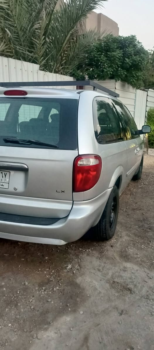 كرايسلر توين أند كنتري 
2007
شاصي طويل
كشنات منفصله
محرك 3300
تبريد قطعه واحده جيد جدا
اللون فضي 
 7راكب
الرقم بغداد مشروع وطني
كير ومحرك جيد جدا
باتري جديد 
جامه اماميه جديده
راديتر جديده
صدر كامل
دسكات جديده
كهربائيات مكفولة
لايت لد أصلي
تخم تاير 
شاشه مع كامرة خلفيه
رقم موبايل ***********
 
السعر 69
