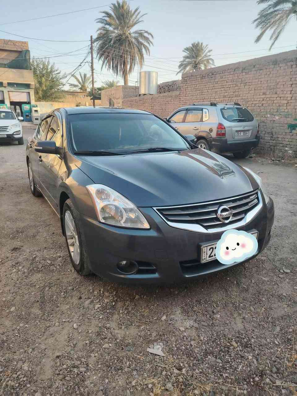 السلام عليكم نيسان التيما ٢٠١٢ امريكي فول
تنته 
اربع بصمات تشغيل وبوب وصندوك
تبريد قطعتين ثلج
كامره خلفيه وحساس
كير محرك صدر شرط 
منضومه زنون عالي ناصي بلاجكتور
مسجل سيدي وشاشه للكامرة و ٨ سماعات دمام نضام بوس
مري شفط وقلاب 
تحكم ستيرن 
صالنصه وحجر صالنصه بيها
وشرط ولاكلوب بالدشبول
كشنات جلد وكهرباء وتدفئه 
طخم تاير جديد
ويل كب نيسان شركه ١٧
محرك v6 المرغوب شرط
 لامصرف بانزين ولا دوانز
وبعد بيها مواصفات جثير
السيارة فووول للاخير السعر 52
***********
