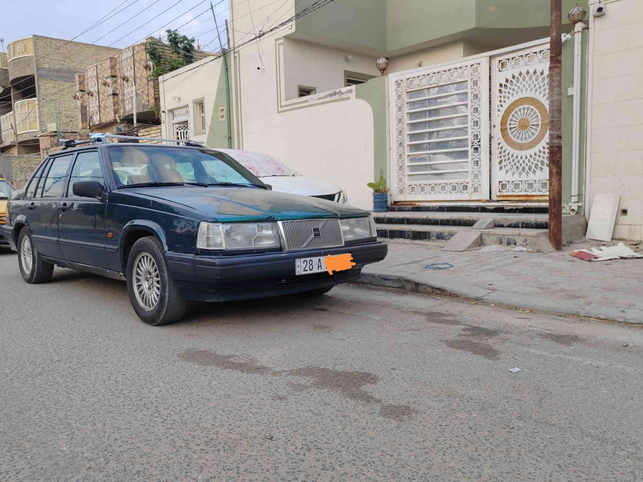 السلام عليكم فالفو ٩٤٠ موديل ١٩٩١ السياره جديده مكينه وكير جديدات  المكان النجف الإشرف السعر ٤٥ مكلف بالنشر الاتصال على هذا الرقم. ***********
