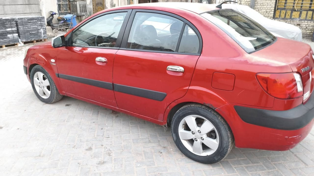 السلام عليكم
كيا برايد خليجي موديل 2007 بسمي رقم بغداد محرك 1600 تبريد ثلج اربعه دسك فول اوتماتيك مكينه  حاويه قبل شهرين زيرو كير صدر امامي خلفي بيها بنيد مبدل شركه نفس اللون السياره بيها جراد السعر 74مكان السياره بغداد مدينه الصدر***********
