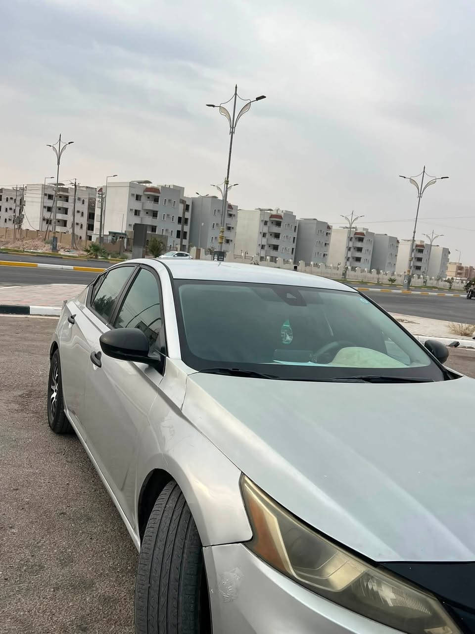 ام النيس 😂
نيسان التيما للبيع موديل 2019 
حادثها جاملغ ثنين وبنيد 

السياره حلوه ونضيفه محركها 2500 
رقمها قادسيه تحويل ثاني يوم 
العنوان كربلاء شارع محطه سماء كربلاء الانتفاضه الثانيه 
الرقم والاسستفسار ***********
السعر 110 وبيها مجال تدللون ….❤️
