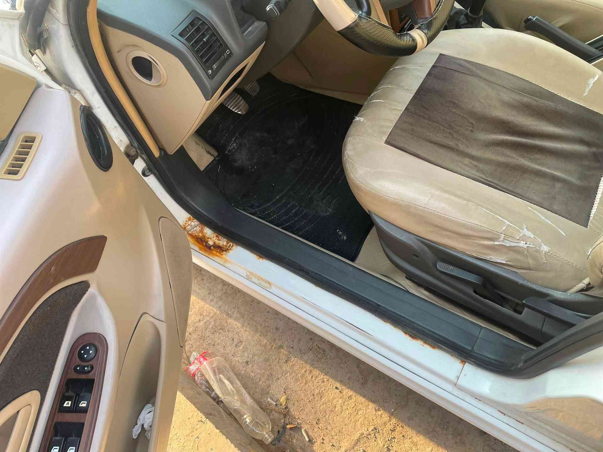 السلام عليكم بيجو بارس موديل ٢٠١٨ كفاله عامه ماعدا خياسات موجوده بالصور اوراق وسنويه بأسمي السعر ٦٢ قفل للأستفسار واتساب ***********
