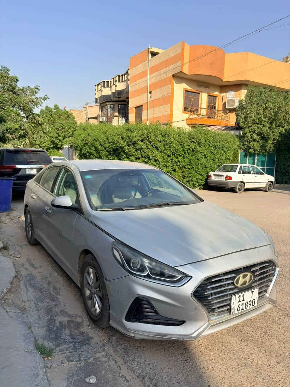 السلام عليكم
سوناتا موديل 2018 محرك 2400 Gdi 
محرك نظيف صدر نظيف تبريد خير من الله بارد 
السيارة بيها 3 قطع كلير وكم طخه خفيفه كلش خفيفات 
داخل نظيف تخم تايرات جدد 
السعر 115 
رقم بغداد تحويل ثاني يوم 
مكاني بغداد / جكوك 
***********
