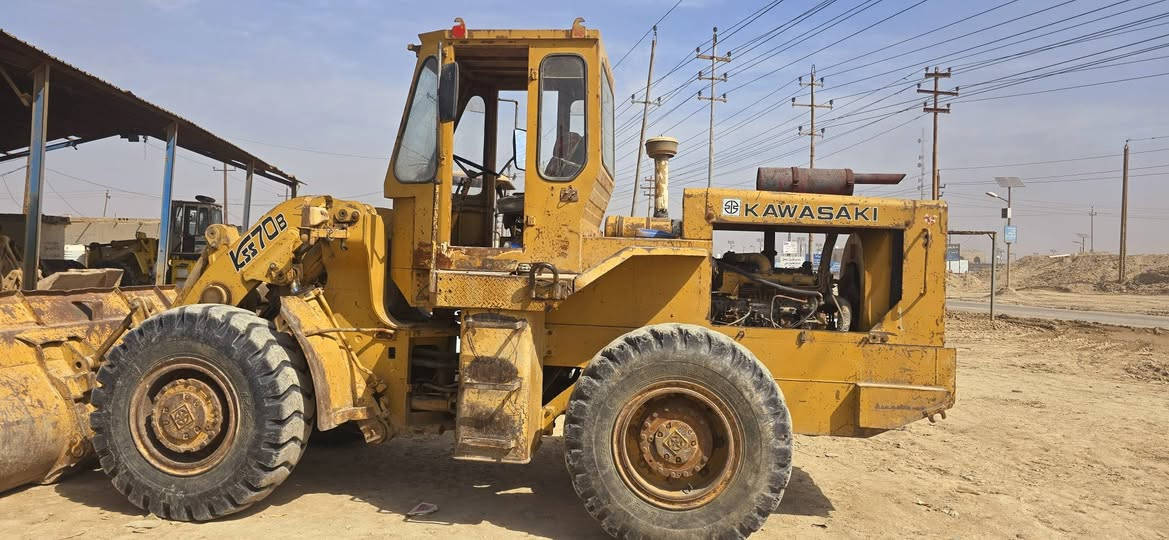 السلام عليكم  للبيع شفل بي 70 موديل 85 رقم بغداد     للتواصل ***********
