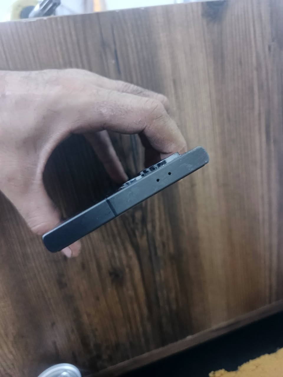 S24ULTRA 256
شرق اوسط الضهر بي فطر بسيط وبدلته 
ممصلح جهاز نضيف جدا شرق اوسط
السعر 600 الف بغداد
وتساب *********** احمد
