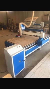 مكينة CNC • للبيع