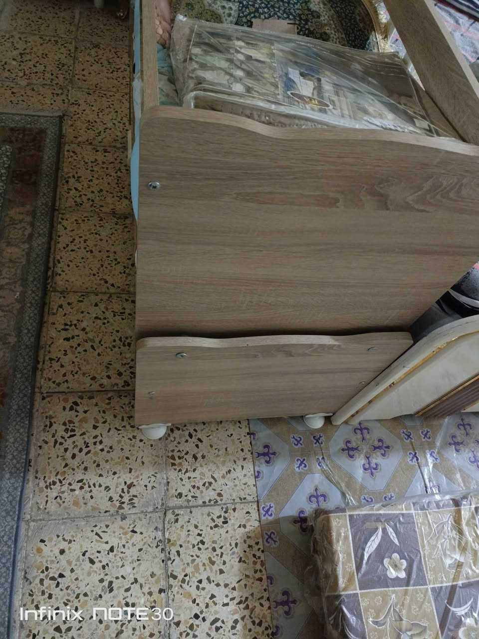 السلام عليكم
عيني كاروك كلش، نضيف اي، ضرر مابي ماصارلي هواي مشتري عبن مكان ما عندي رايد ابيعا علوان بغداد شرطه الخامسه خلف جامع الكبيسي 
***********
