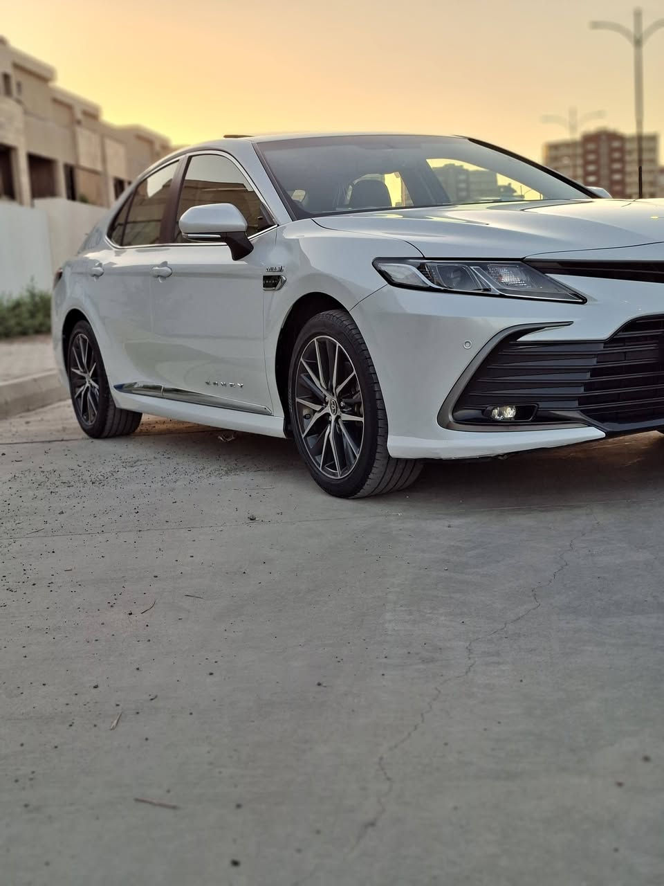 Camry hibred GLE 2023
Camre gle hibred 2023 

🚘 للبيع سيارة نظيفة ومرتبة

✨ مواصفات السيارة:

• سلايد

• بصمة

• كوشن كهرباء

• ستائر

• كاميرا

• حساسات أمامية وخلفية

• بصمتين شركة

• السيارة بدون صبغ وبدون تبديل قطع

• السيارة باقية على وضعها من أيام الشركة

• ما عليها صبغ خلال 10 سنوات

• المكينة والجير كهرباء وبشرط

📍 الموقع: السليمانية

💰 السعر: 247£

📱 واتساب / اتصال: ***********
